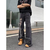 Retro American style distressed raw edge ripped jeans for men with multiple pockets, loose casual high street versatile trousers