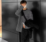 Men Round Neck T-shirts Leisure Striped Fashion All-match Retro Korean Style Chic Baggy Classic Soft Cozy Tops Spring Autumn